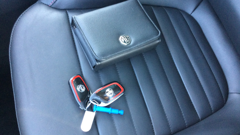 MG Hs 1.5 T-GDI Exclusive 5dr DCT Petrol Hatchback